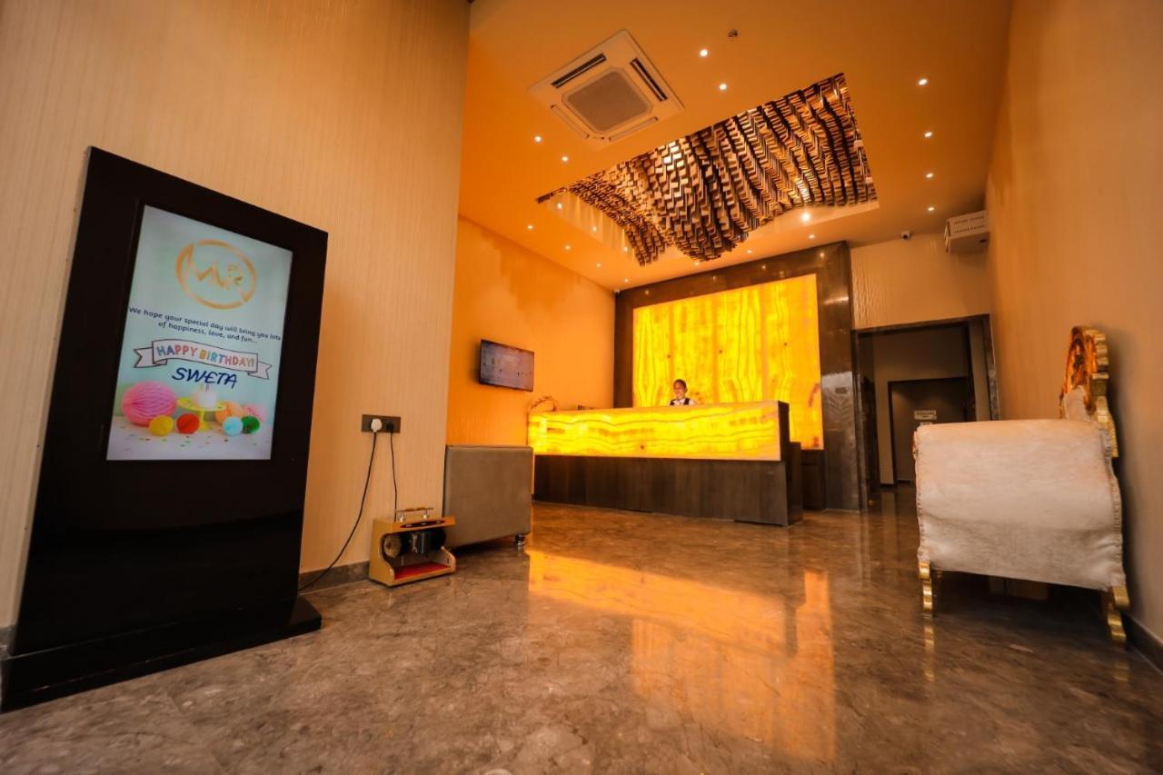 Hotel Mvr Grand Κανπούρ Εξωτερικό φωτογραφία